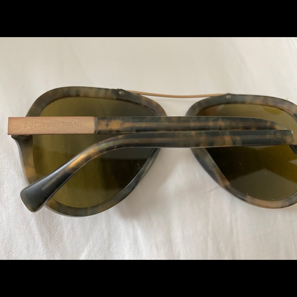 Dolce & Gabbana Tortoise Aviator Sunglasses - Picture 3 of 4